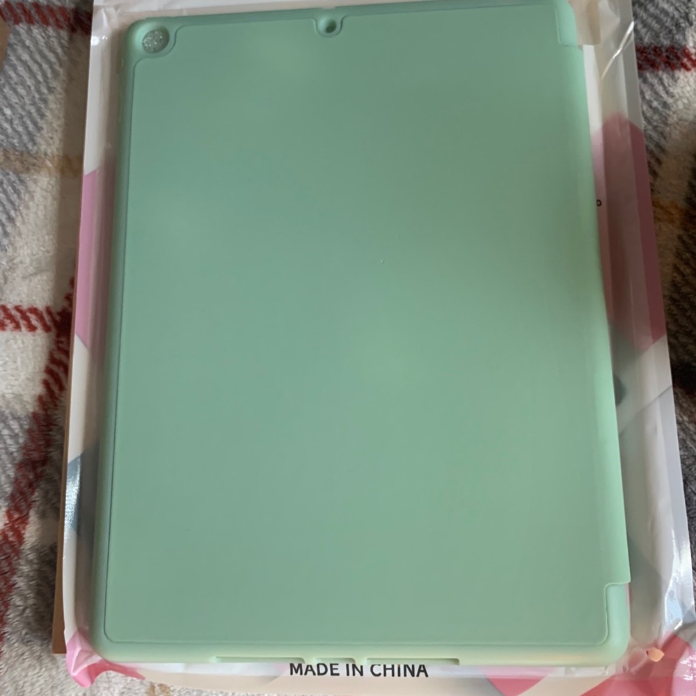 iPad 7th/8th generation case with pencil holder